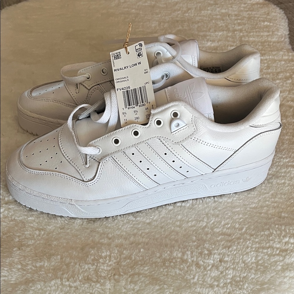 adidas White Low-Top Leather Sneakers NWT Size 11